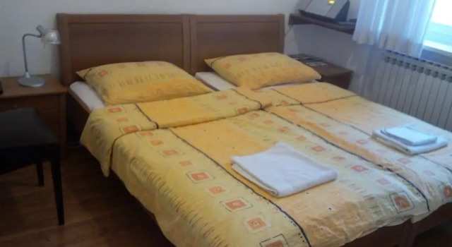 Номер Economy Angela Classic Rooms