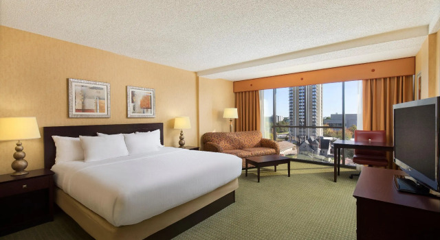Двухместный номер Standard University Plaza Hotel