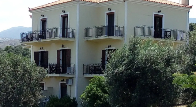 Molivos View Studios, Book Hotel Hoteller i Molyvos med parkering, Parkering