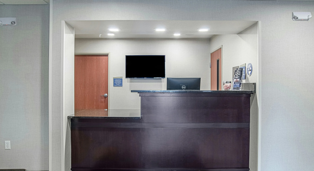 Cobblestone Inn & Suites - Guernsey
