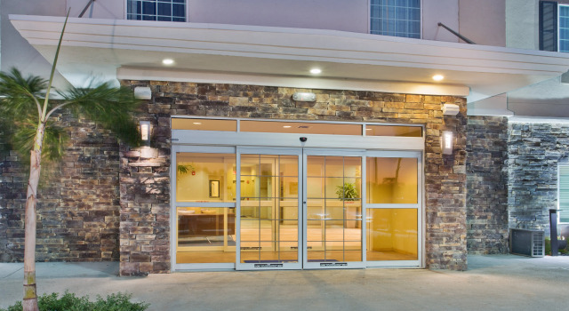 Candlewood Suites Corpus Christi-Naval Base Area by IHG, Buchen Sie Hotel Corpus Christi Texas