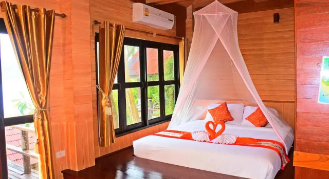 Бунгало Baan Laanta Resort and Spa