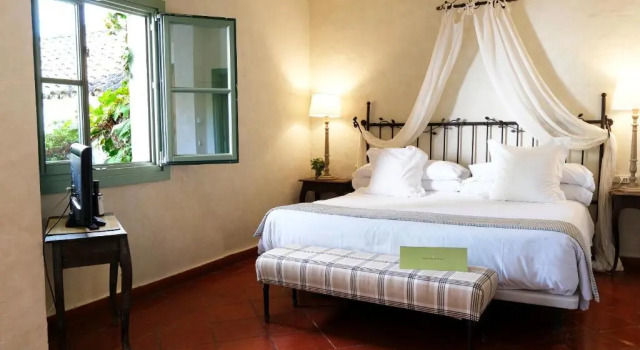 Полулюкс Hotel Boutique Molino del Arco