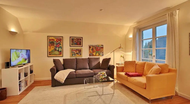 Апартаменты Haus Kastanienallee 4 Haus Kastanienallee 4 Appartement 1 Stranddiestel