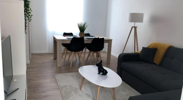 Appartement spacieux et fonctionnel, Rezerwuj Apartament Saumur 