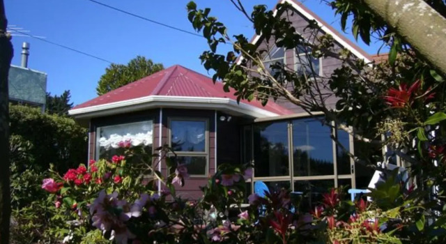Porterfields Bed & Breakfast, Забронировать Мини-отель Macandrew Bay Otago Peninsula