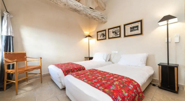 Domaine des Peyre, Boek Hotel Robion Luberon