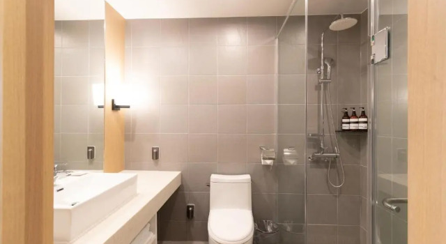 Четырёхместный номер Standard Hotel Winstory