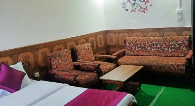 Номер Standard Goroomgo Tribhuwan Ranikhet