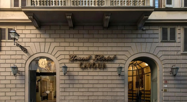Отель Grand Hotel Cavour