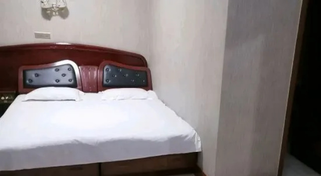 Семейный номер Standard Longquan Hotel