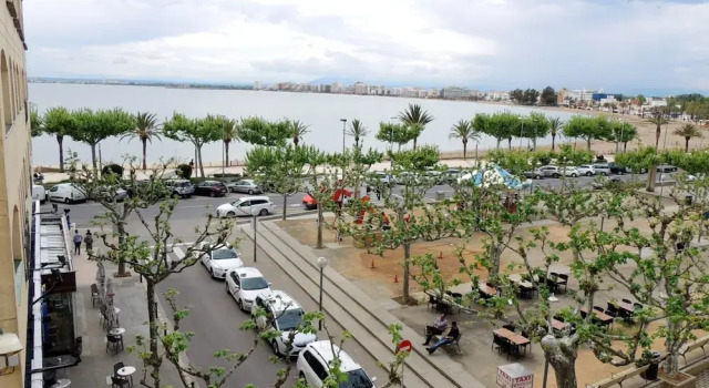 Апартаменты Apartment With Scenic View