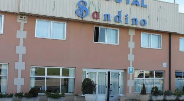 Hostal Sandino, Book Hostel / Vandrerhjem  