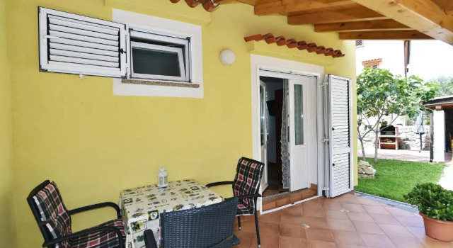 Apartments Luni, Prenota Appartamento Hotel a Isole Quarnerine con parcheggio, Parcheggio