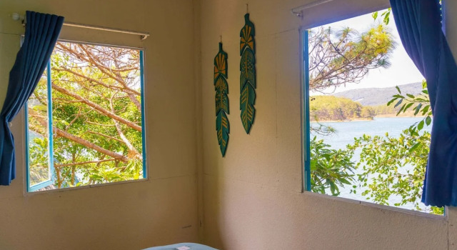 Номер Comfort The Lake House Dalat