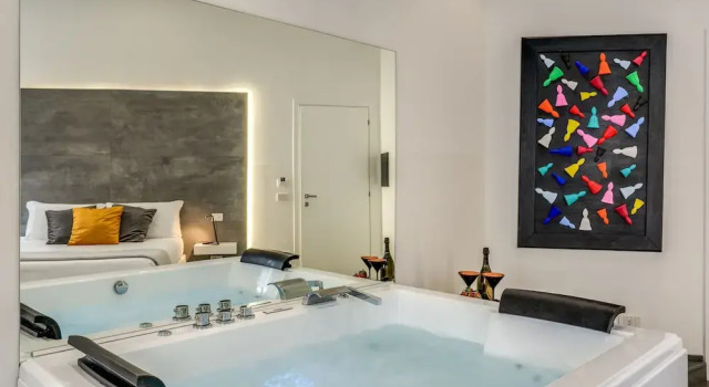 Люкс Deluxe с балконом Gallery Suite Naples