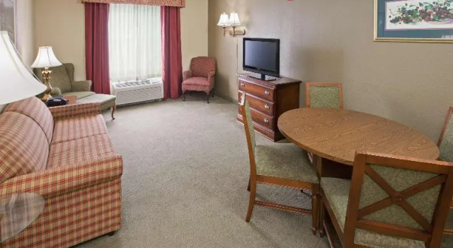 Country Inn  by Radisson, Youngstown West, OH, Rezerwuj Hotel Austintown 