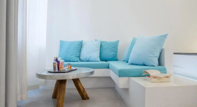 Полулюкс с видом на бассейн Edem Suites