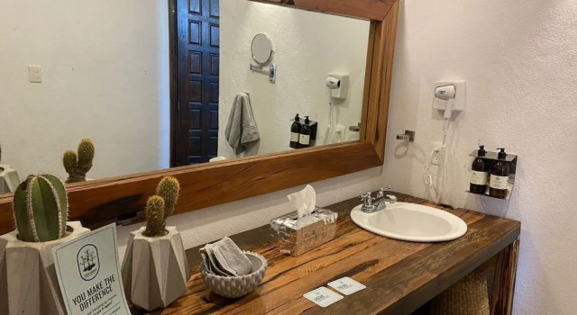 Двухместный номер Standard с балконом Quiote Guest House by Homelyrooms