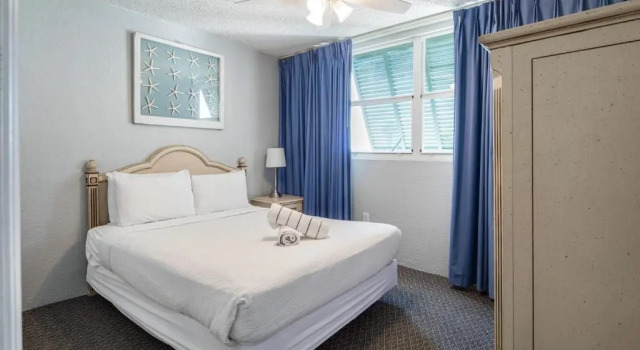 Bimini Suite 211, Забронировать Отель Отели Ки-Уэст с парковкой, рядом с Key West Tropical Forest and Botanical Garden, Парковка