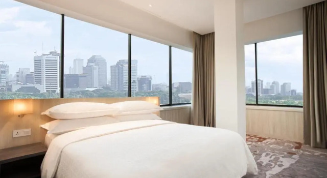 Люкс Four Points by Sheraton Jakarta Thamrin
