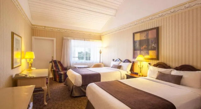 Четырёхместный номер Standard Auberge Québec