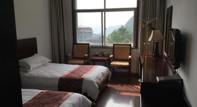 Yujing Hotel, Rezerwuj Hotel Hotele w Shangrao z parkingiem, Parking