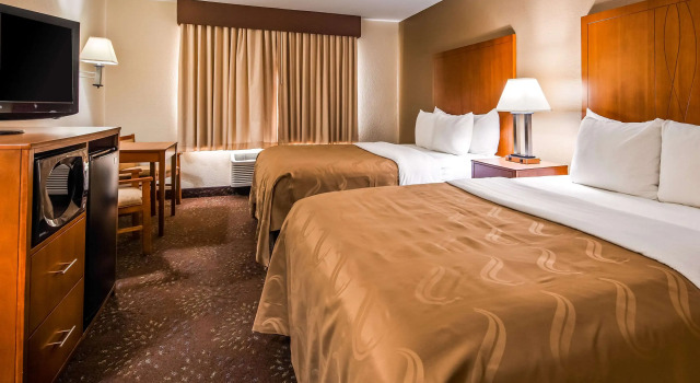 Quality Inn, Buchen Sie Hotel SPA-Hotels in Tomah, SPA