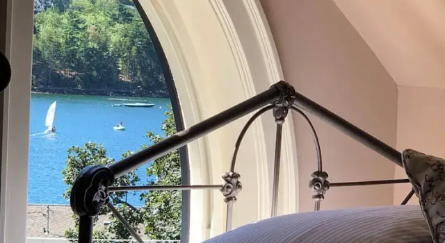 Номер Luxury The Pebble Bed and Breakfast