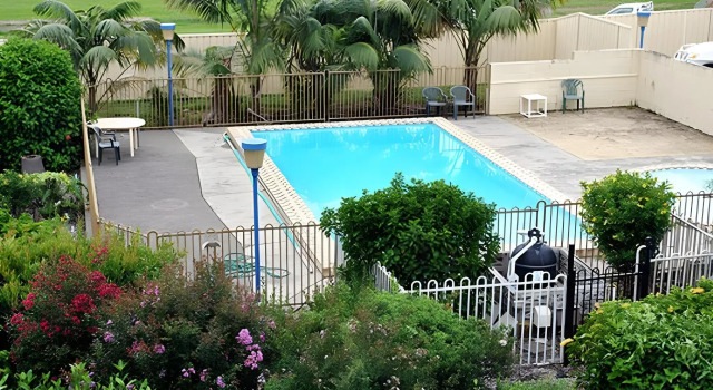 City Centre Motel Kempsey, Забронировать Мотель Кемпси Northern Rivers, рядом с Аборигенский культурный парк Wigay