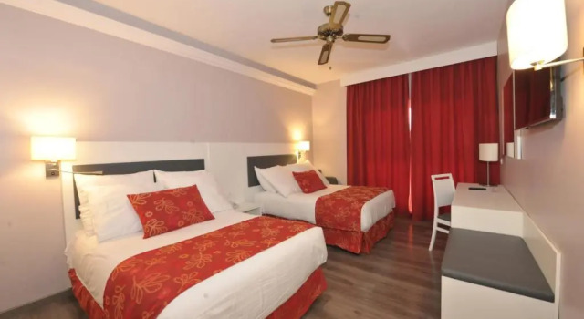 Номер Superior с балконом Hotel Salobreña Suites