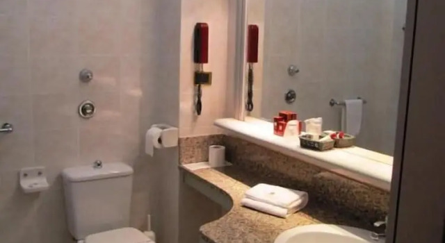 Трёхместный номер Standard с балконом Hotel Grazia Deledda