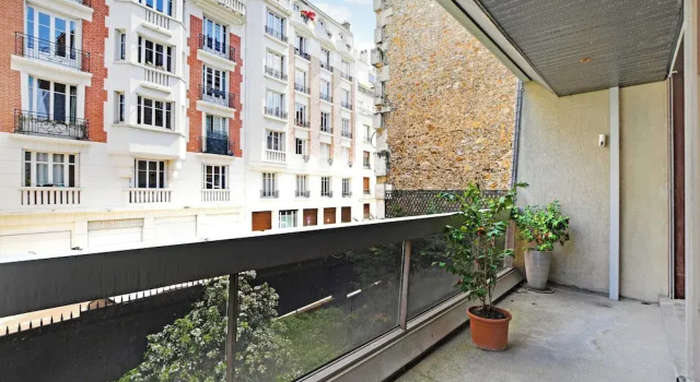 Charming Duplex - 4br-5p- Boulogne-billancourt, จอง โรงแรม บูโลญบียงกูร์ โทรคาเดโร