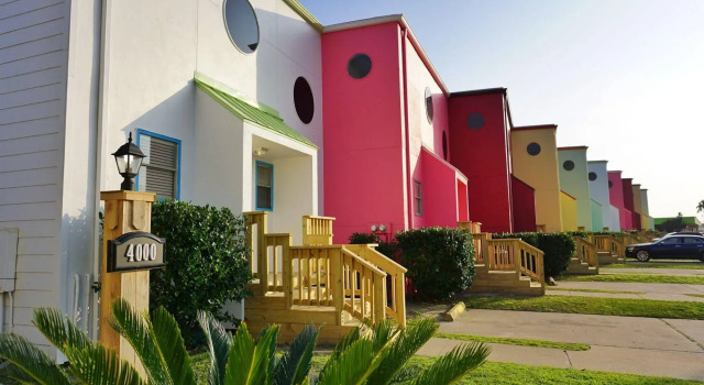 FOUR SEASONS on the gulf