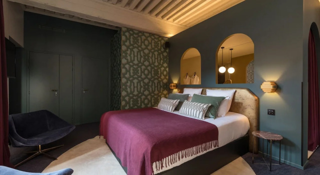 Люкс MiHotel La Tour Rose