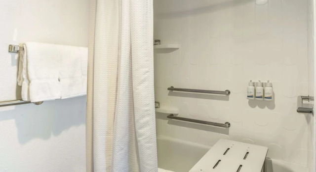 Двухместный номер Standard с видом на залив Sonesta ES Suites San Francisco Airport Oyster Point Waterfront