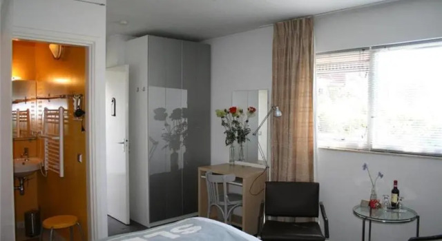 B&B Rijnoever, Book Bed and Breakfast Leiden Zuid-Holland