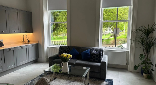 Full Apartment with secure parking great views, Забронировать Апартаменты/квартира Апартаменты Престон, Апартаменты/квартира