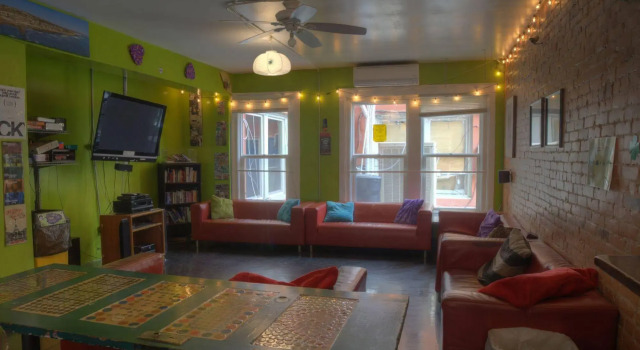 Lucky Ds Youth and Travelers Hostel, Забронировать Хостел Хостелы Сан-Диего - центра городов, Хостел