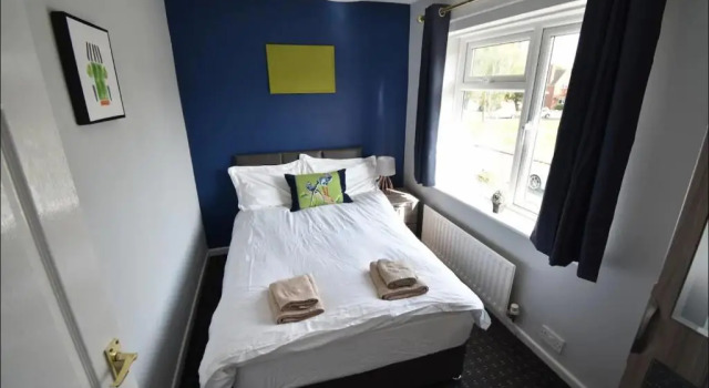 Апартаменты Superior 3-Bedroom Comfy Home in Solihull