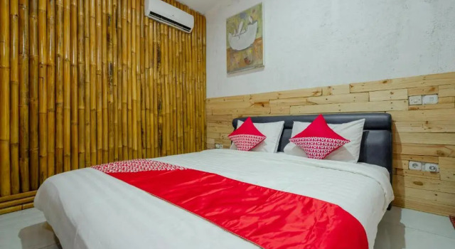 Camera Deluxe OYO 2380 Alea Guesthouse