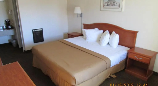 Western Inn - Green River, Забронировать Мини-отель Грин-Ривер Flaming Gorge