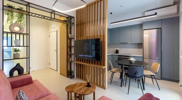 Апартаменты Modern 4BD APT Near Piraeus Port-ATH-15 min walk-Pirasmus Residencies