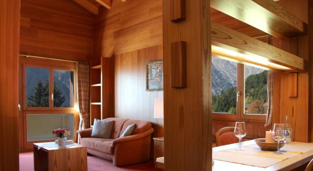 Aparthotel Ambassador, Buchen Sie Aparthotel Bellwald Goms