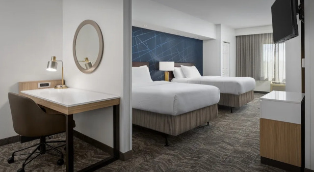 Четырёхместный люкс SpringHill Suites by Marriott Portland Vancouver