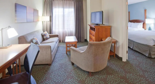 Люкс c 1 комнатой Staybridge Suites MPLS-Maple Grove/Arbor Lakes by IHG
