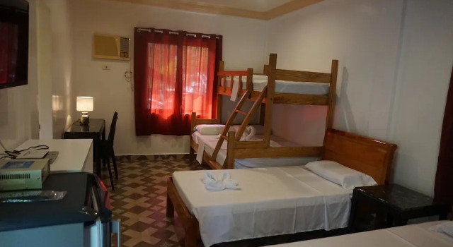 Семейный номер Standard с балконом Wellbeach Dive Resort