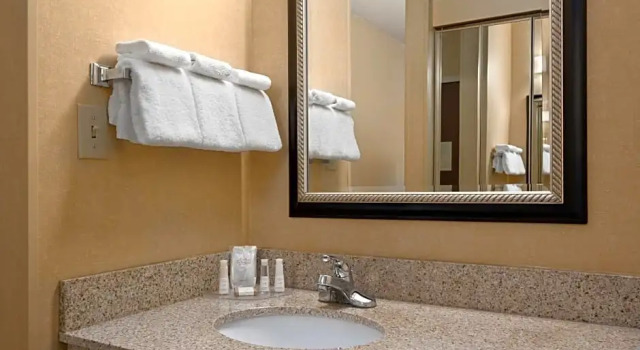 Двухместный Студия Люкс Baymont by Wyndham Columbia Northwest