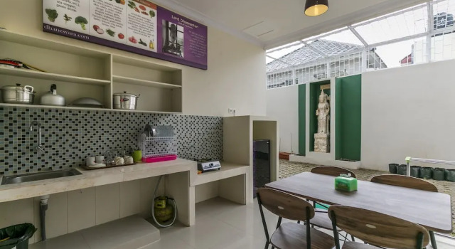 Villa Dhanesvara Holistic Villa