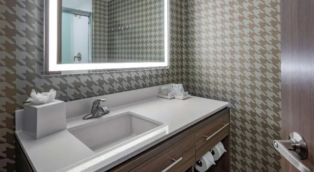 Номер Standard Home2 Suites by Hilton Omaha I-80 at 72nd Street, NE